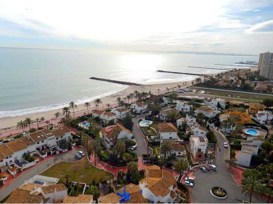 Apartamento Playa Urb Privada 2 Habitaciones Valensiya Dış mekan fotoğraf